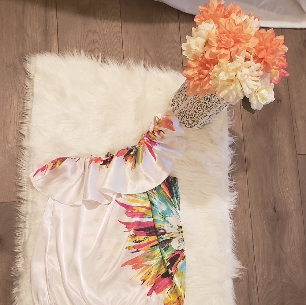 Large, HeartSoul one strap Blouse